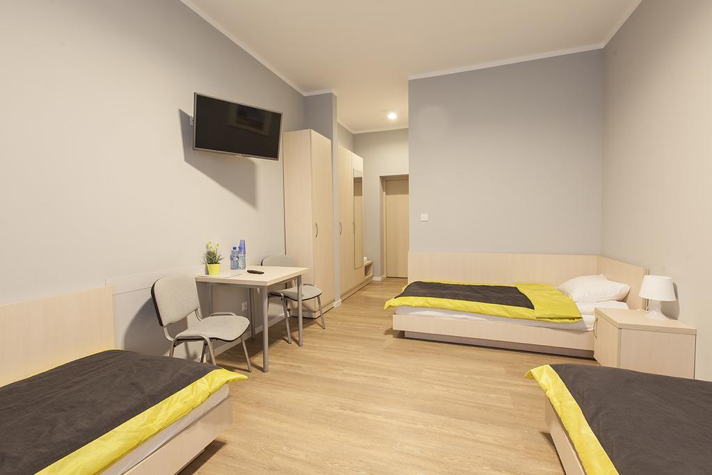 Inwest Osrodek Szkoleniowo-Wypoczynkowy Hotell Smardzewice Eksteriør bilde