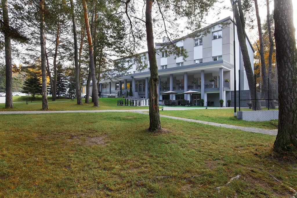 Inwest Osrodek Szkoleniowo-Wypoczynkowy Hotell Smardzewice Eksteriør bilde