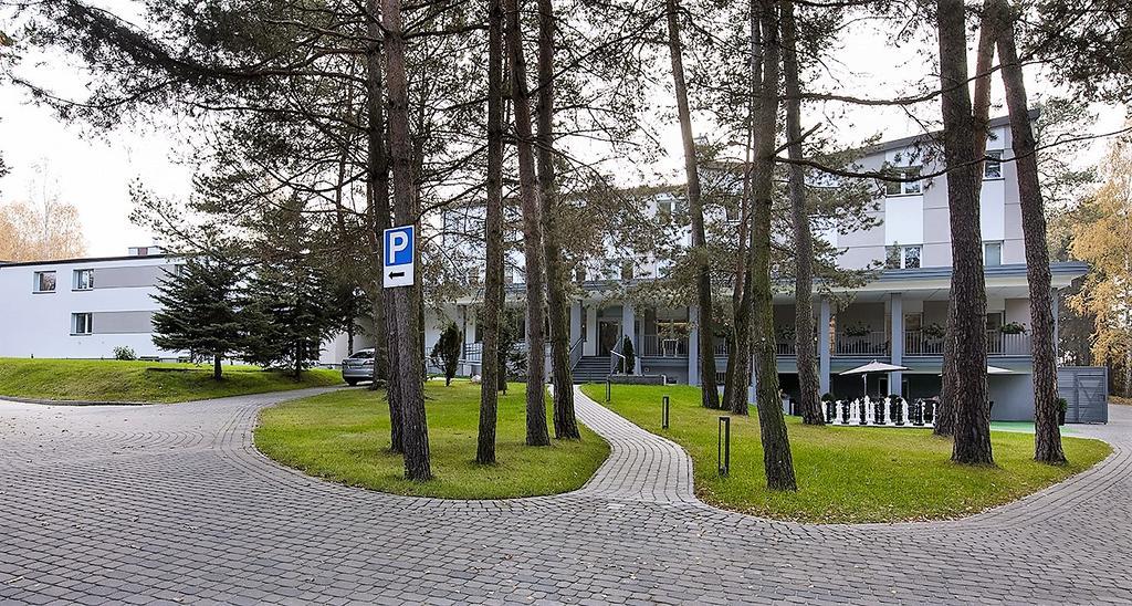 Inwest Osrodek Szkoleniowo-Wypoczynkowy Hotell Smardzewice Eksteriør bilde